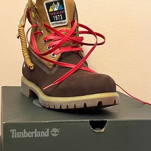 Timberland Dark Brown Nubuck w Wht